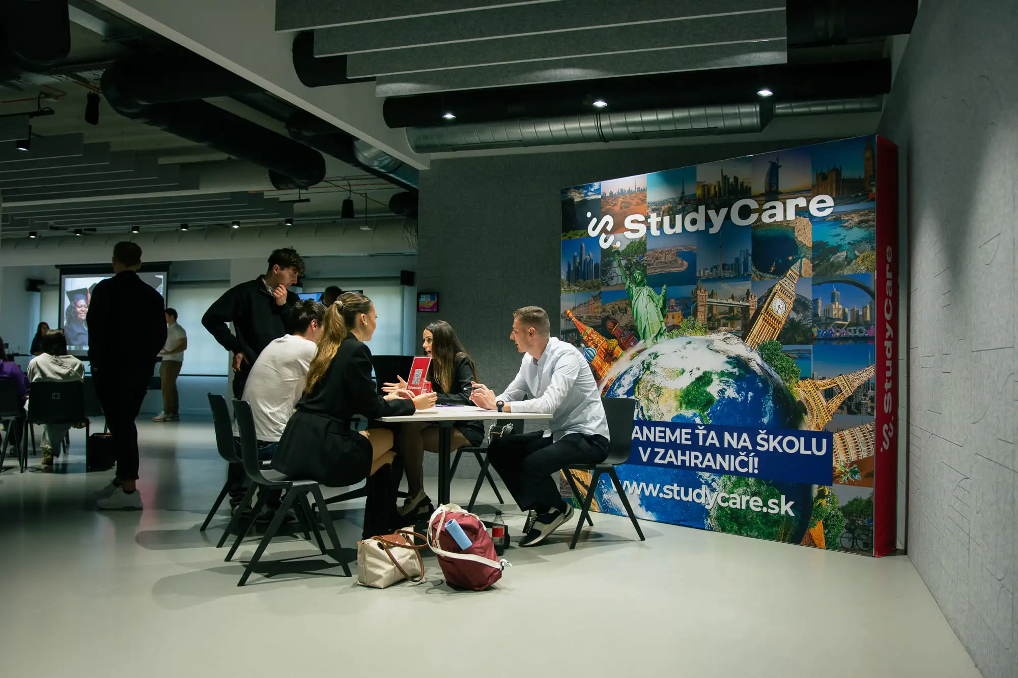 Veľtrh Štúdia v Zahraničí | Vstupenka Zdarma StudyCare Veľtrh 2026